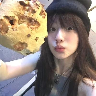 川尻小玉的懒散生活